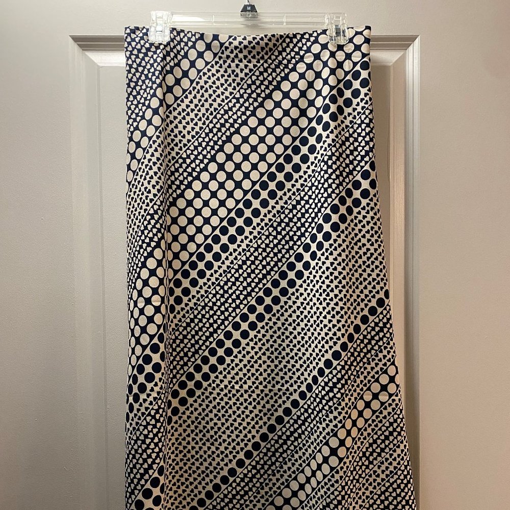 LOFT Midi Skirt Medium